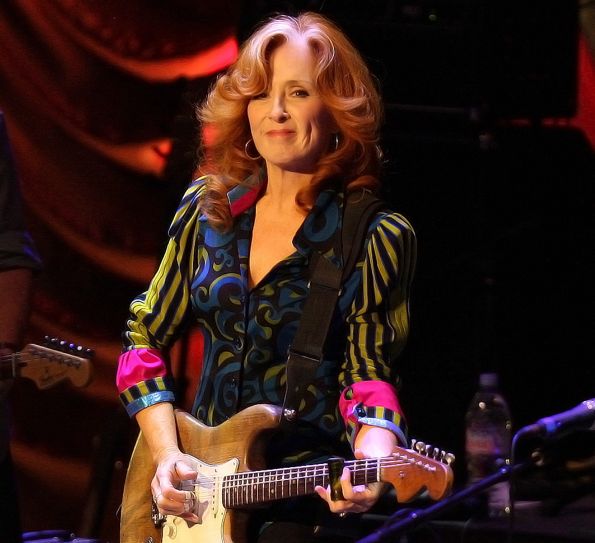 16-bonnie-raitt